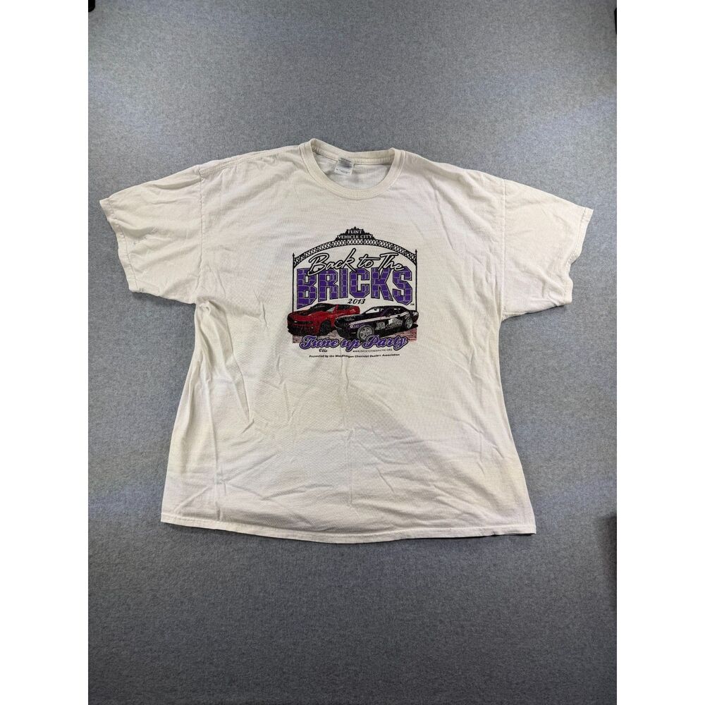 Back to the Bricks 2013 Tune Up Party Graphic T-Shirt White 2XL